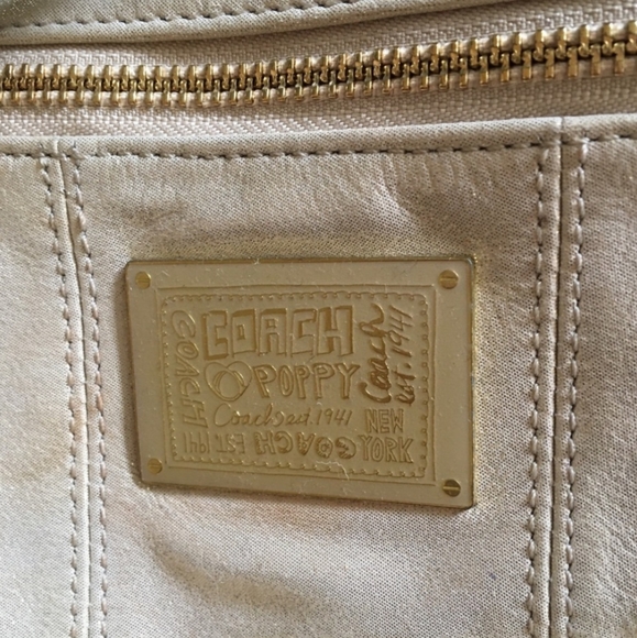Vintage Coach Bucket Bag - Picture 4 of 4